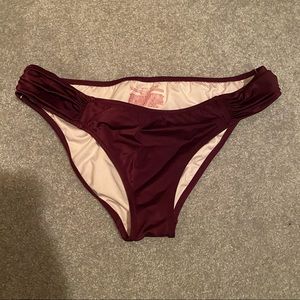 VS knockout bikini bottom plum purple M